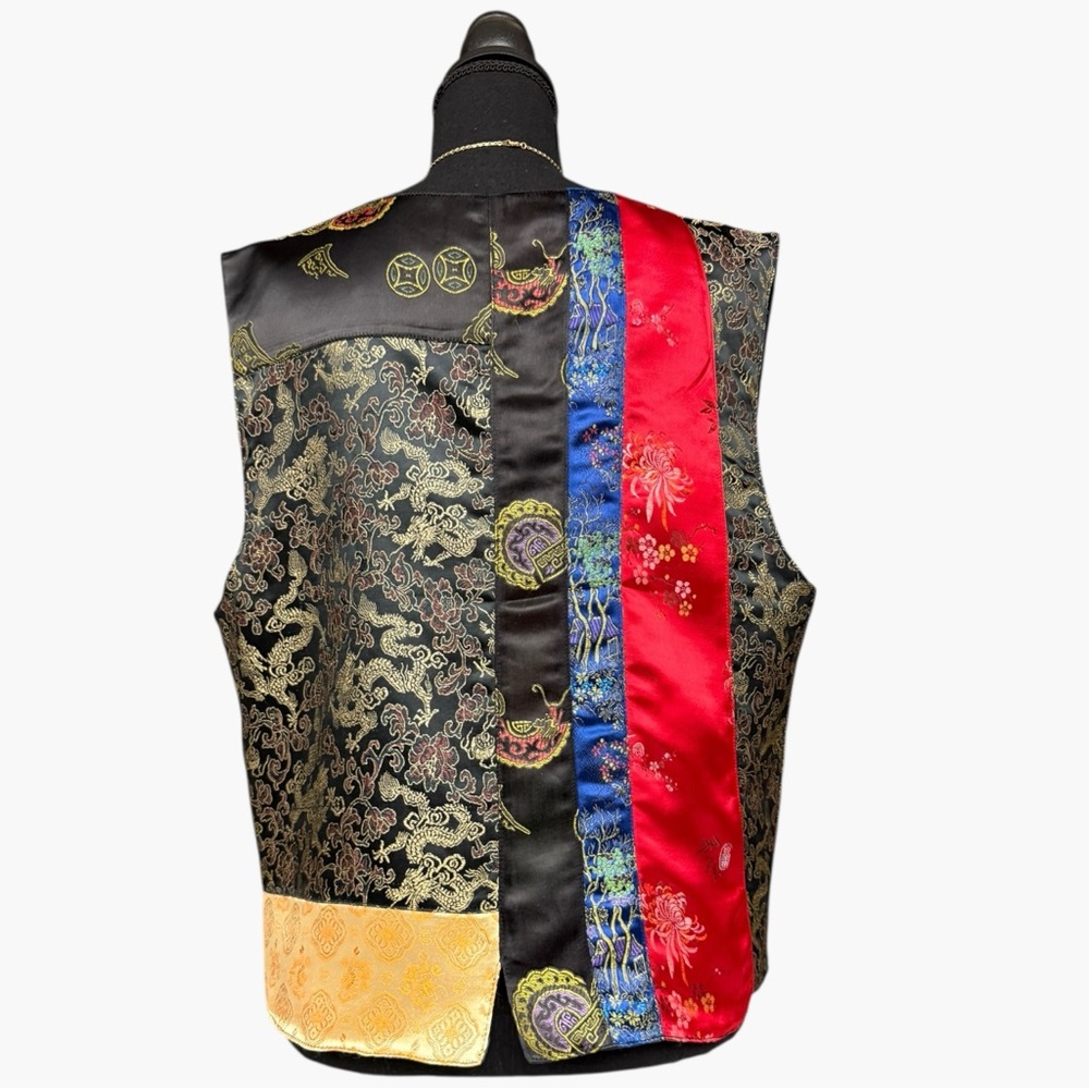 Vintage Chico’s Design Patchwork Brocade Vest Asi… - image 4
